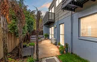 2/47 Trafalgar Street, Saint Albans