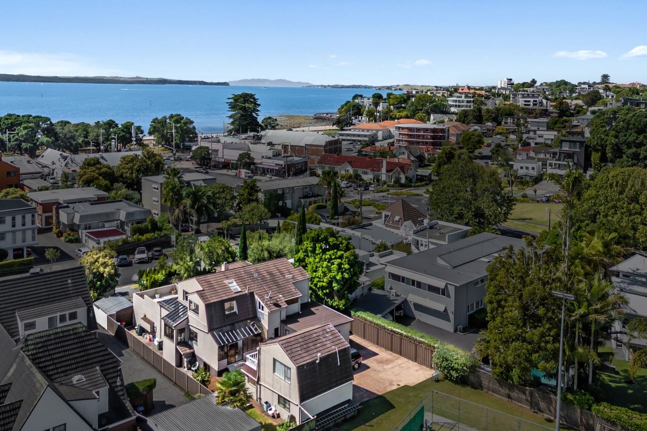 Offers from $2,900,000 invited. - Ansicht 4