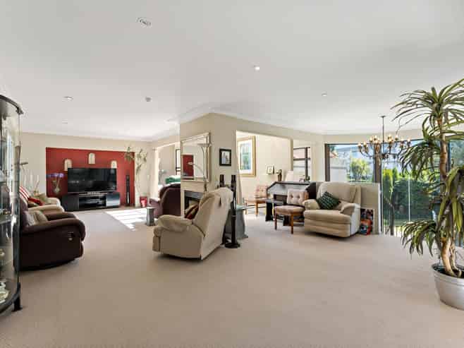 15 Marau Crescent, Mission Bay