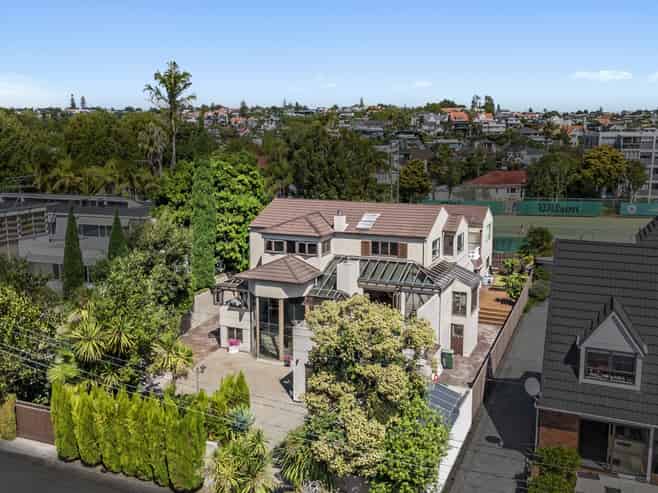 15 Marau Crescent, Mission Bay