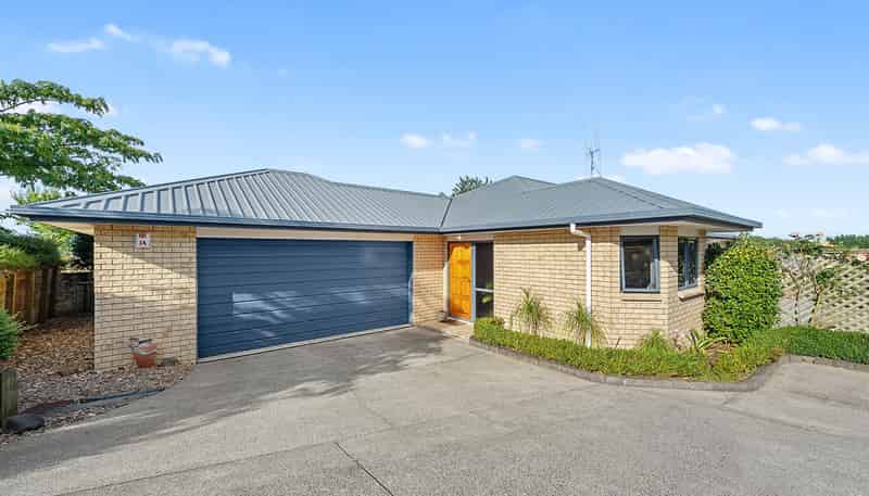 2 Palm Grove Drive, Western Heights