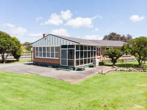 63 Pipiroa Road, Ngatea