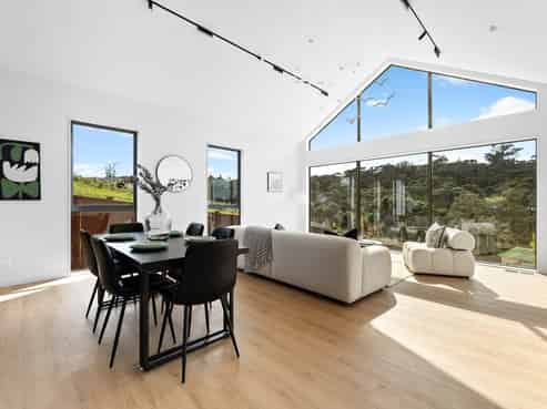 40 Awanui Road, Red Beach