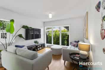 2/92 Kervil Avenue, Te Atatu Peninsula