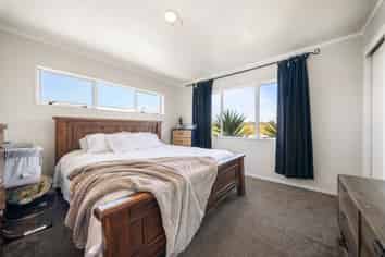 57 Chislehurst Street, Henderson