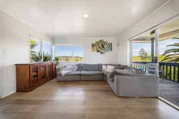 57 Chislehurst Street, Henderson