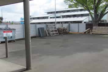 Inner City office and warehouse