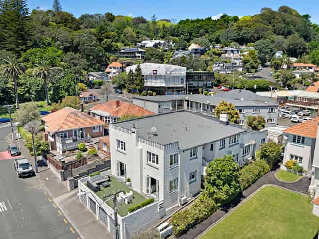 1/2 View Road, Mount Eden