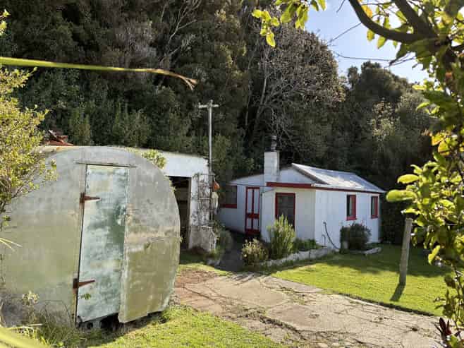 58 Antrim Street, Waikawa Valley