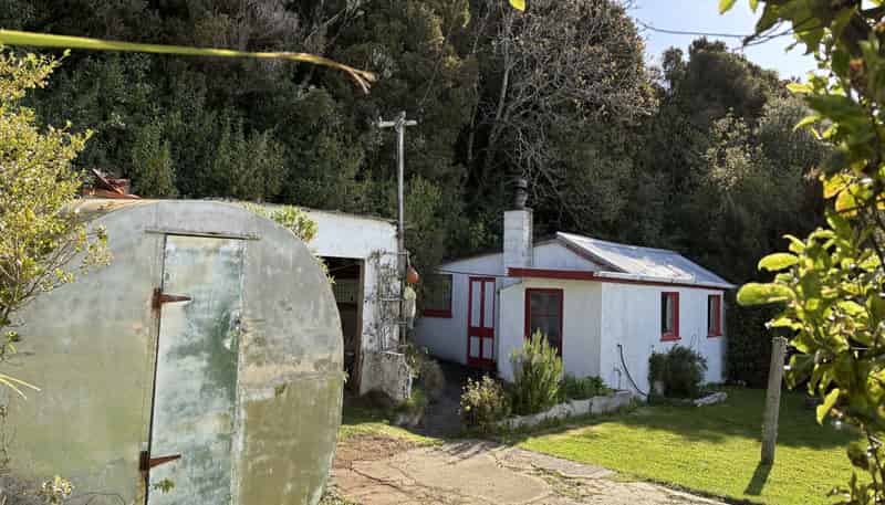 58 Antrim Street, Waikawa Valley