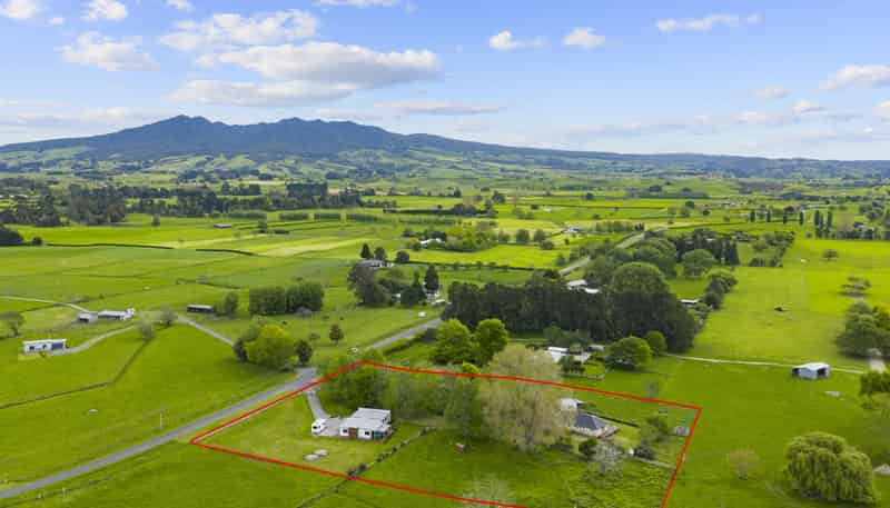 112 Cochrane Road, Ngahinapouri