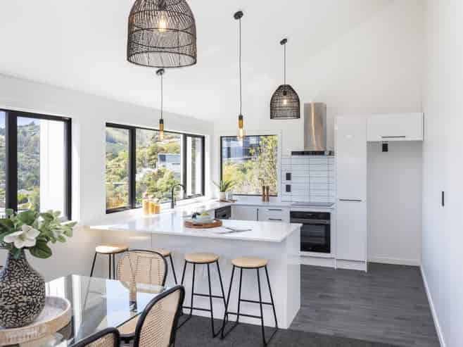 37 Whareora Tce, Cashmere