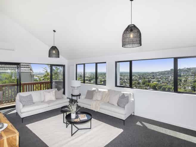 37 Whareora Tce, Cashmere