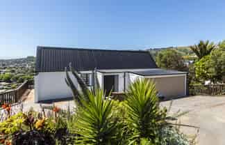 37 Whareora Tce, Cashmere