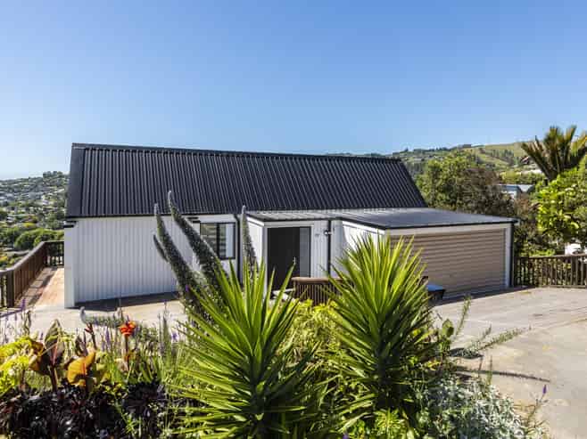 37 Whareora Tce, Cashmere