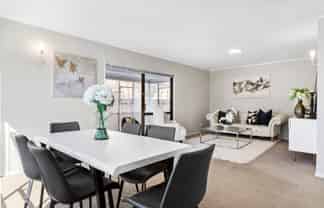 1/4 Elm Street, Avondale