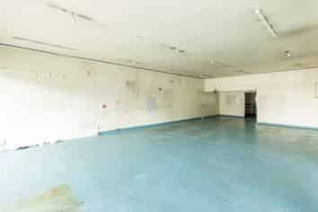 High Profile Retail Gem 