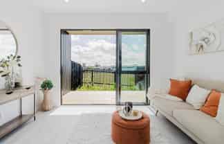 4/17 Barneys Farm Road, Clendon Park