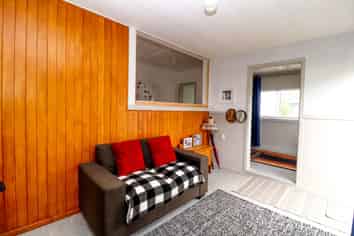 315 Sealey Street, Thames