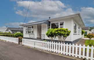 315 Sealey Street, Thames