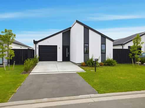 8 McCormick Lane, Rolleston