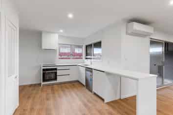 32 Idlewild Avenue, Mangere