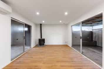 32 Idlewild Avenue, Mangere