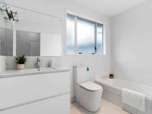 1/148 Pigeon Mountain Road, Half Moon Bay