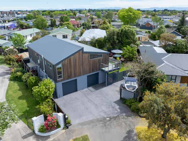 19 Abbotts Place, Avonhead