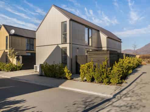 2 Boulder Lane, Jacks Point