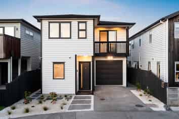 28 Silvereye Road, Hobsonville