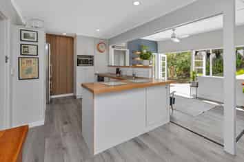 70 Sands Road, Glenbervie