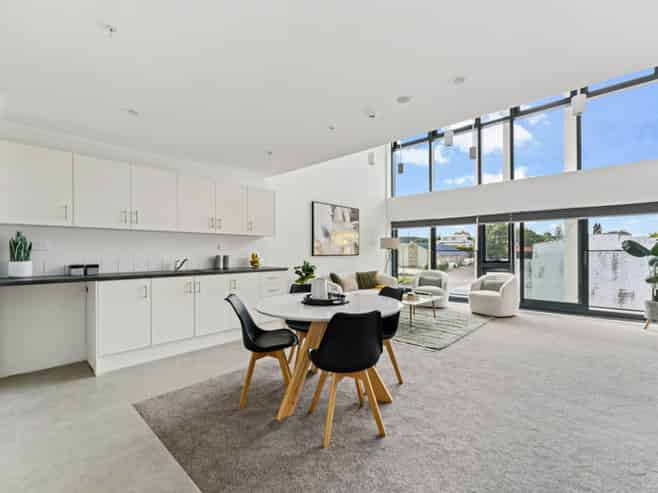 30 Westward Ho, Glen Eden