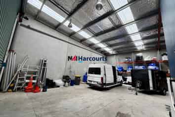 Excellent Industrial Unit!