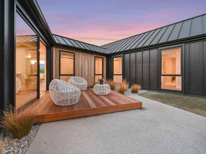 1 & 1A McA Mcadam Drive, Jacks Point