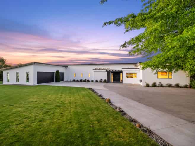 201 Oakwood Lane, Witherlea