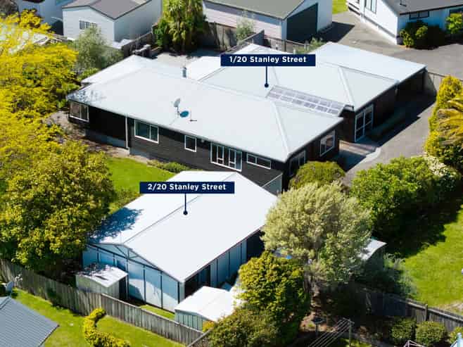 1 and 2/20 Stanley Street, Wharewaka