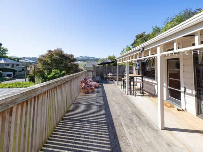 6 Prosser Street, Green Island