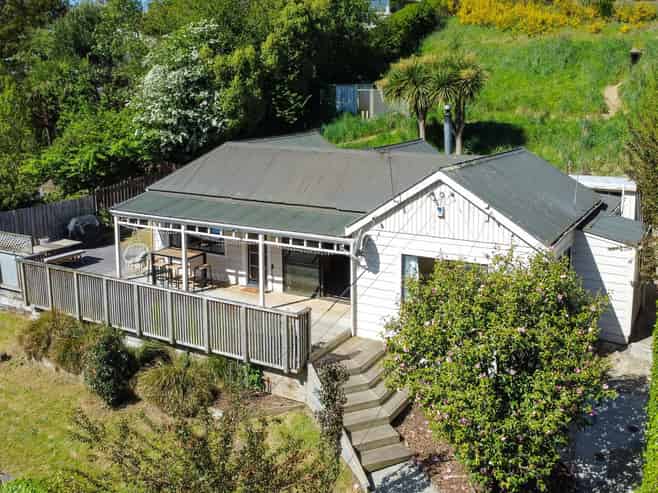 6 Prosser Street, Green Island