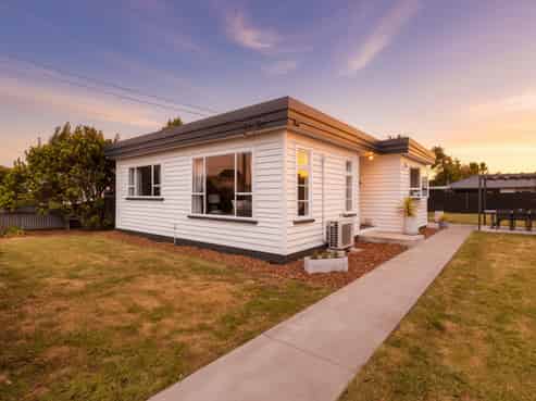 42 Sinclair Street, New Brighton