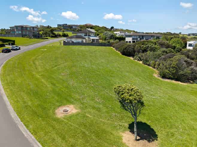 24 Sovereign Street, Flat Bush