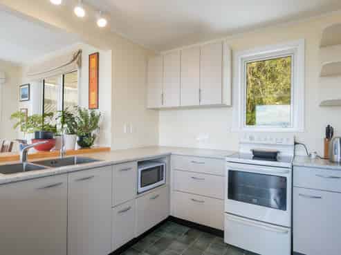 103 The Ridgeway, Stoke