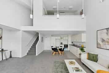 10F/30 Westward Ho, Glen Eden