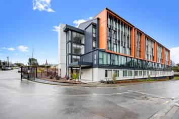 10F/30 Westward Ho, Glen Eden