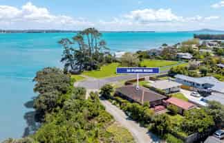 26 Puriri Road, Beachlands