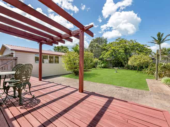 26 Puriri Road, Beachlands