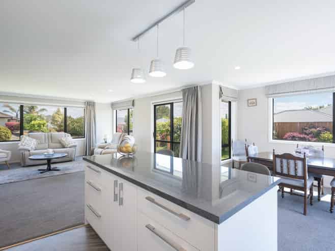 10 Calla Grove, Richmond