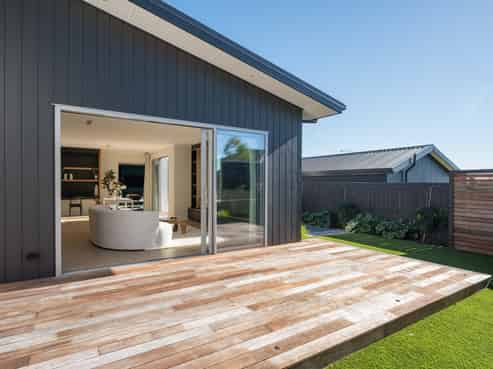 33 Hart Road, Richmond