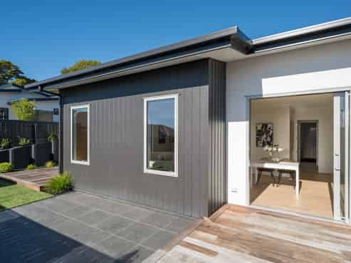 33 Hart Road, Richmond