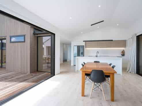 8 Poukirikiri Place, Richmond